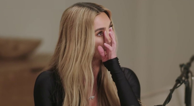 Kim Kardashian llora cuando explica cómo es criar a sus hijos con Kanye West