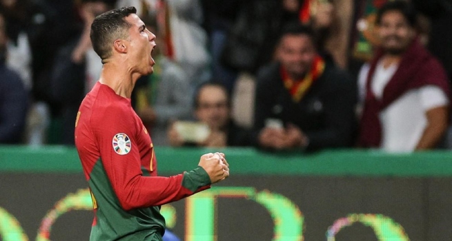 Cristiano Ronaldo se convirtió en el futbolista con más presencias internacionales de toda la historia